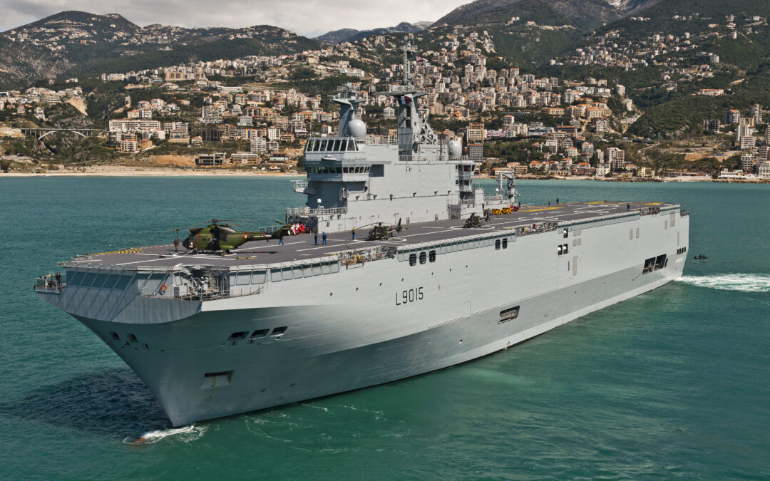 TOWNSVILLE LIGHT UP FOR FRENCH NAVY